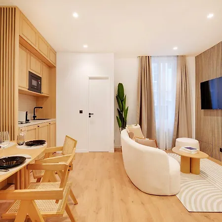 Authentic - 3br 6p - Moulin Rouge * 巴黎